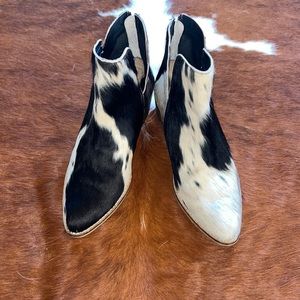 Myra Cowhide Boots!